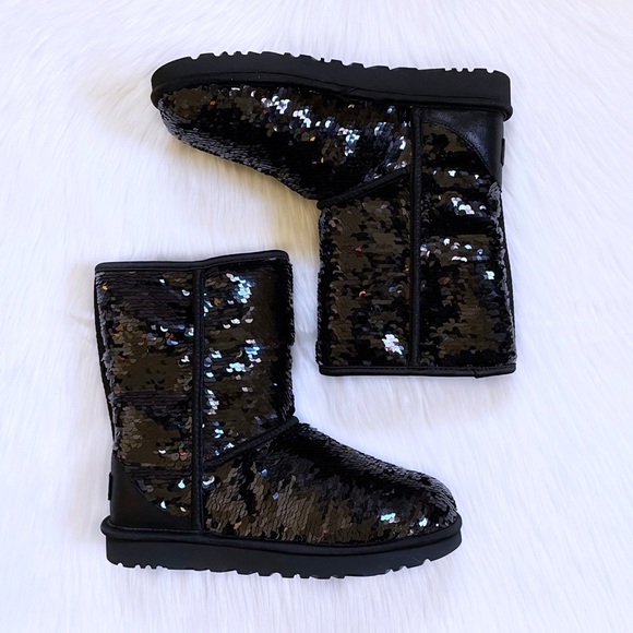 UGG Women’s Classic Short Sequin Black Boots - Picture 3 of 10